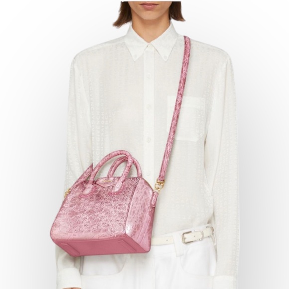 👜 🆕 Givenchy Mini Antigona Bag In Laminated Leather in color silk pink - Picture 11 of 11